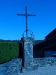 La croix de l'glise - Cliquez pour agrandir l'image