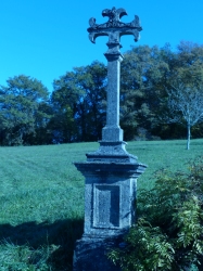 La croix des coles - Cliquez pour agrandir l'image